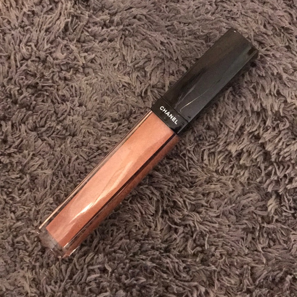 Chanel brilliant levres 66